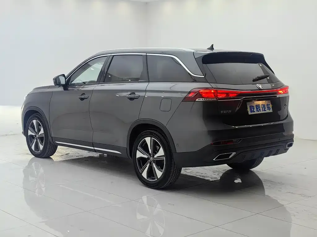 Changan X7 PLUS — фото 2