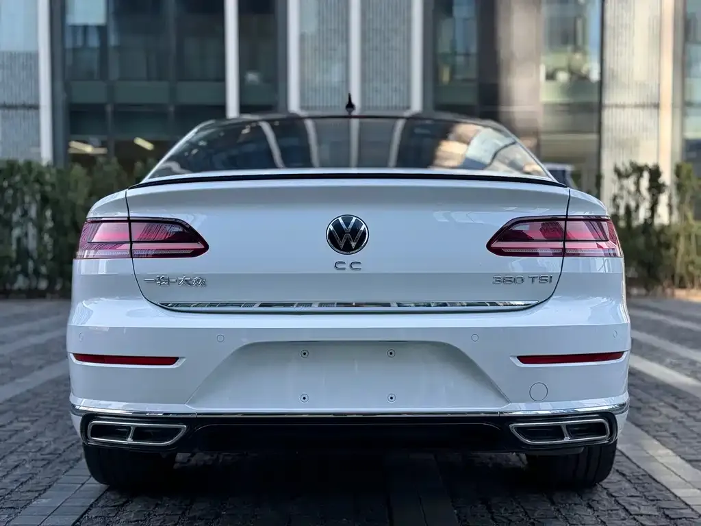 Volkswagen CC — фото 8