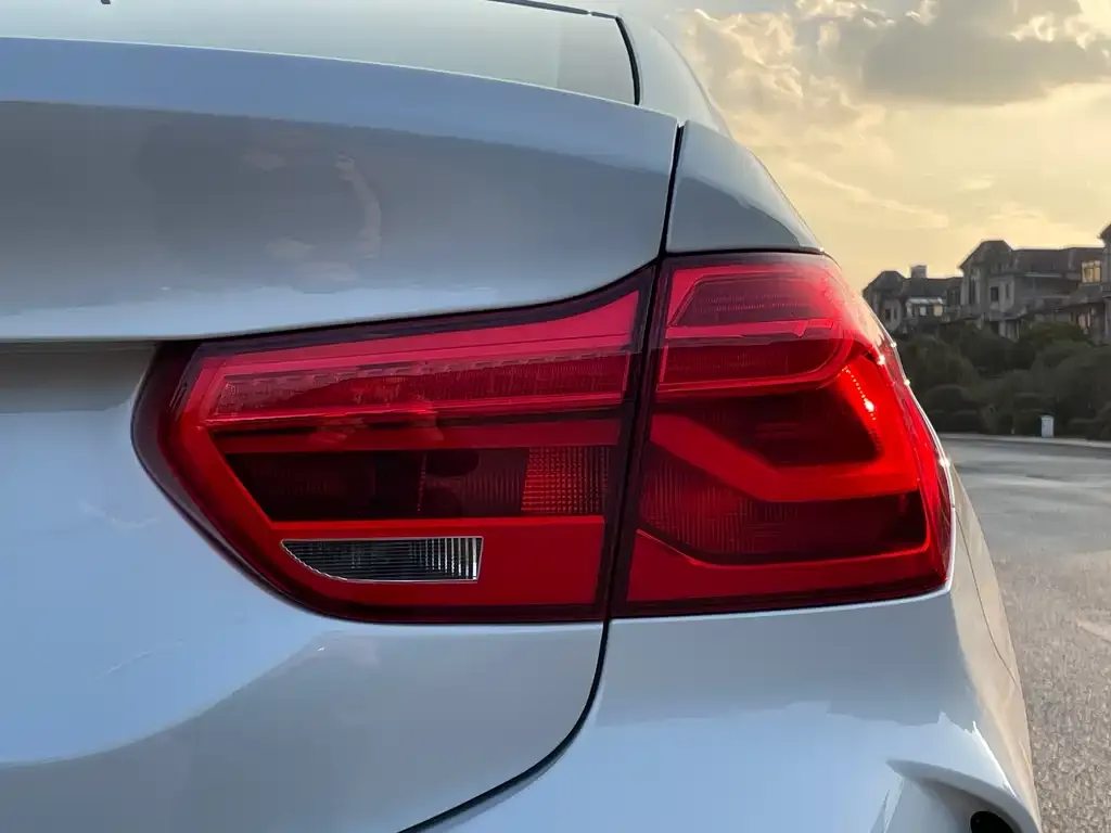 BMW 1 Series — фото 2