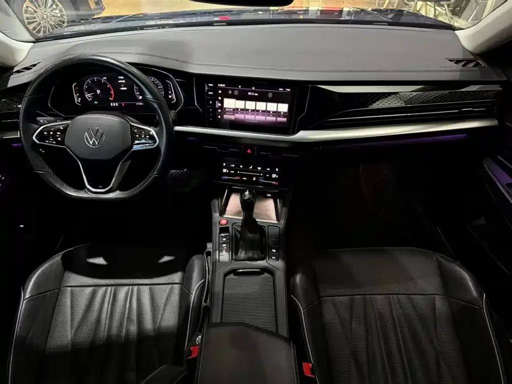 Volkswagen Passat — фото 4