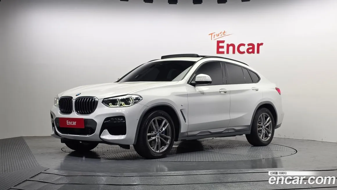 BMW X4 — фото 1