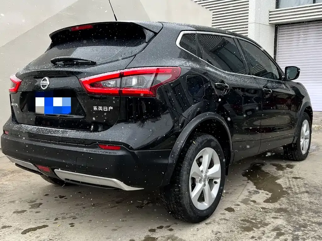 Nissan Qashqai — фото 6
