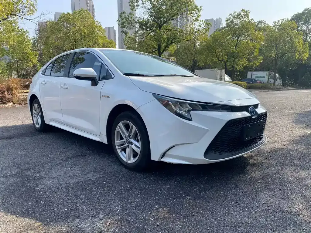 Toyota Levin — фото 1