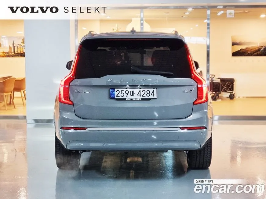 Volvo XC90 — фото 4