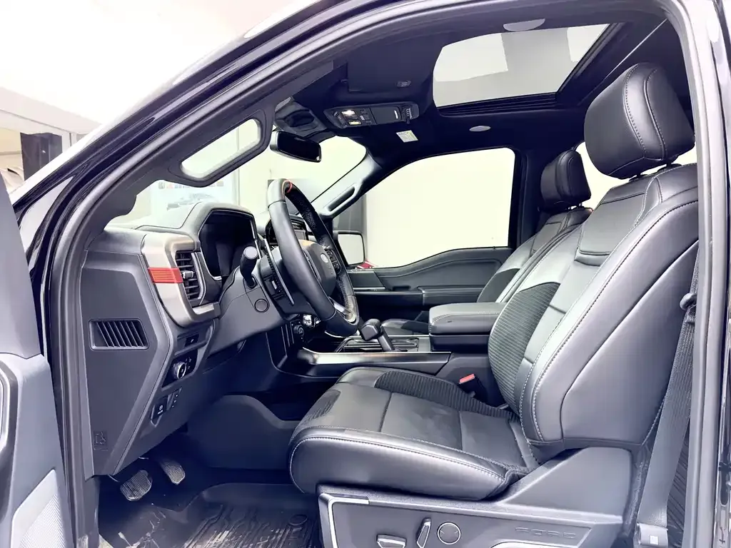 Ford F-150 Raptor — фото 10