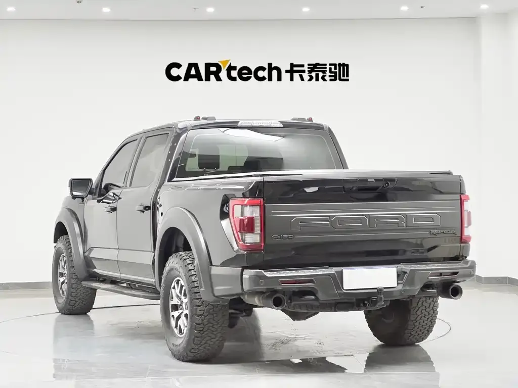 Ford F-150 Raptor — фото 9