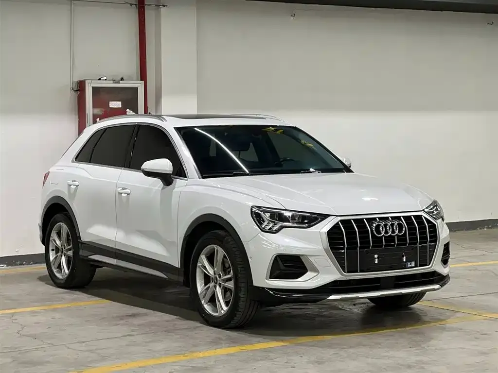 Audi Q3 — фото 8