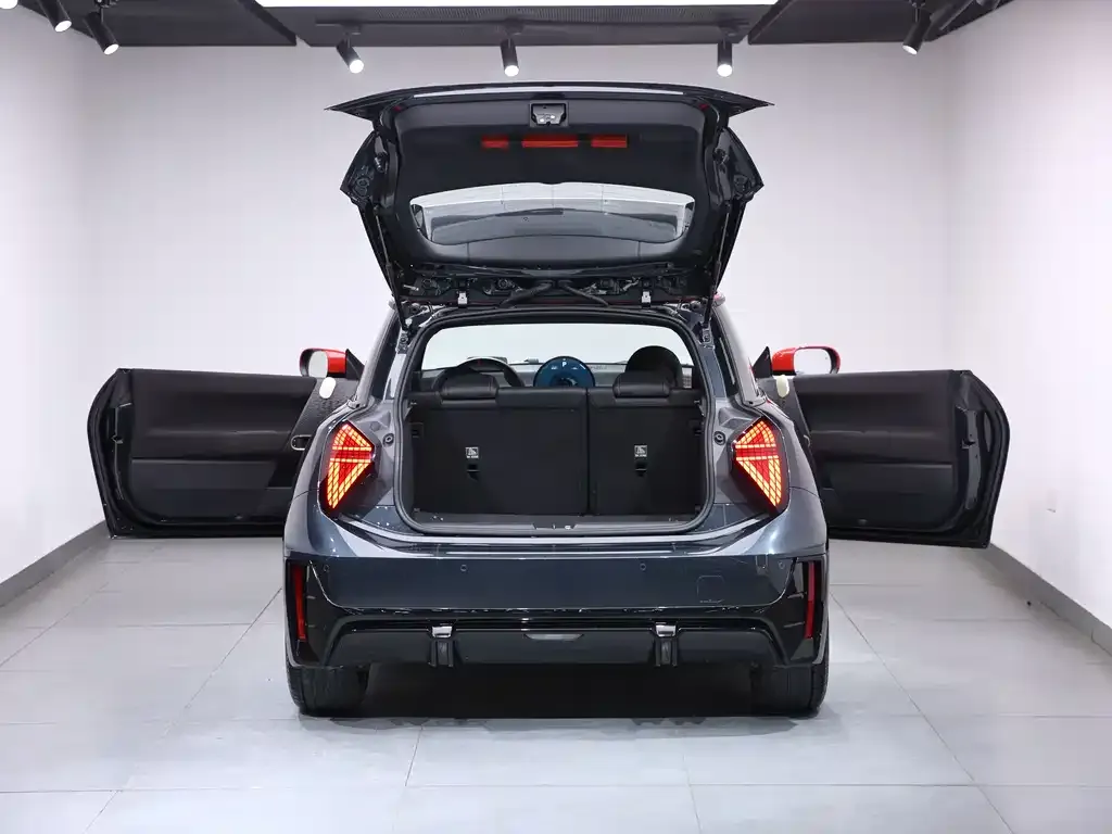 MINI Cooper EV — фото 2