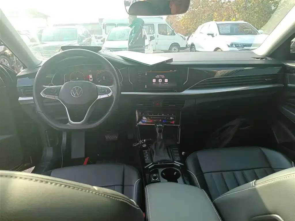 Volkswagen Passat — фото 10