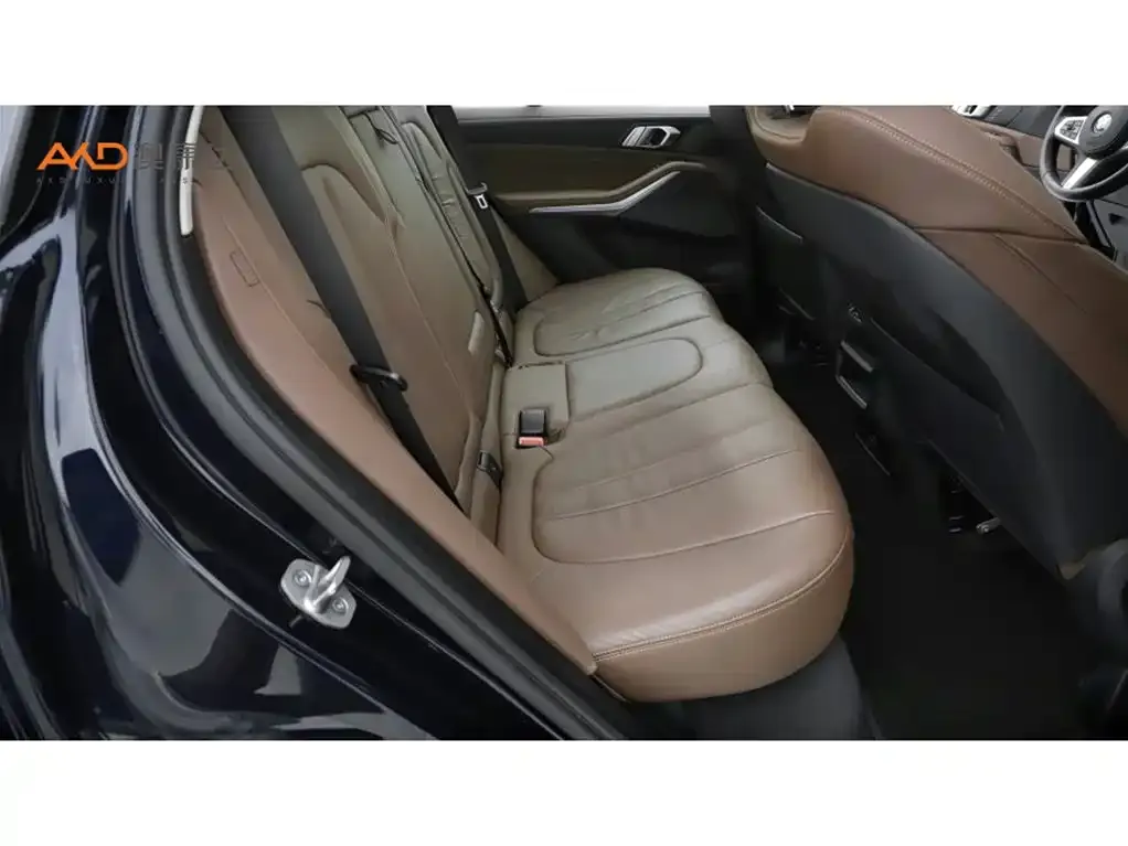 BMW X5 (Import) — фото 4
