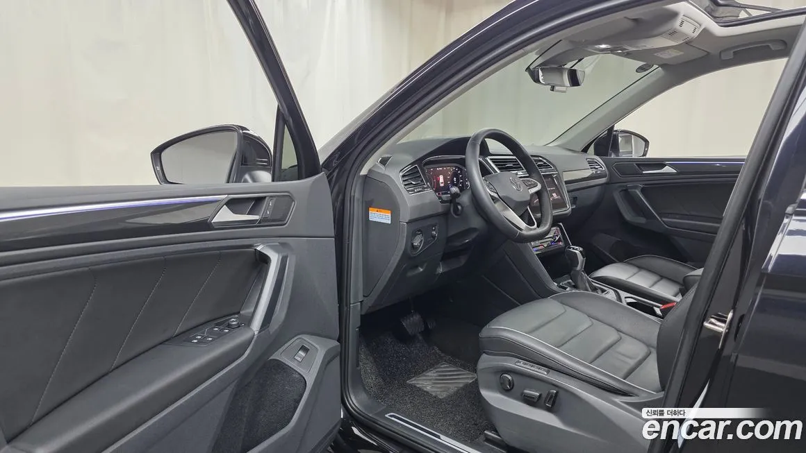 Volkswagen Tiguan — фото 5