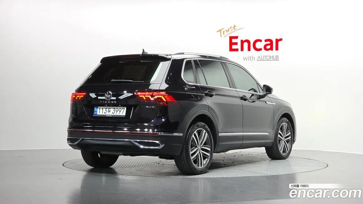 Volkswagen Tiguan — фото 3