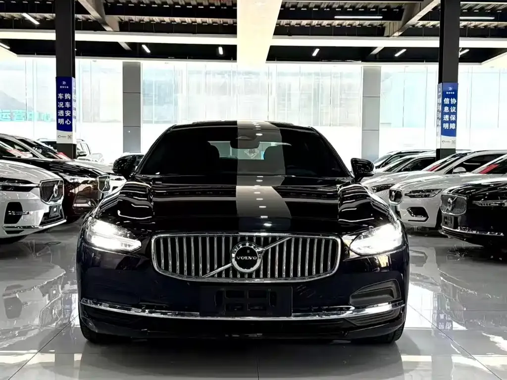 Volvo S90 — фото 3