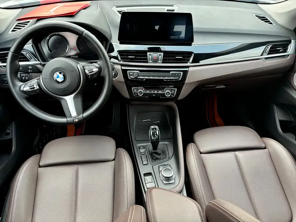 BMW X1 — фото 9