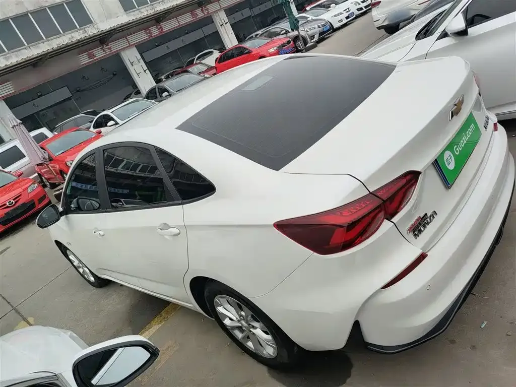 Chevrolet Monza — фото 10