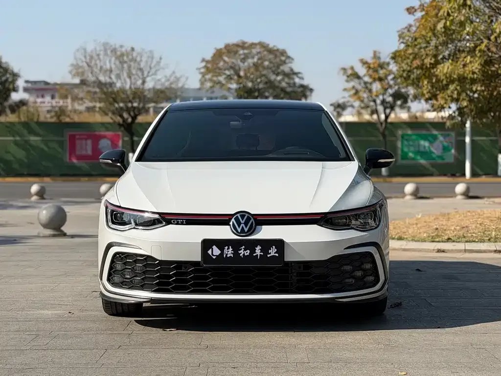 Volkswagen Golf GTI — фото 2