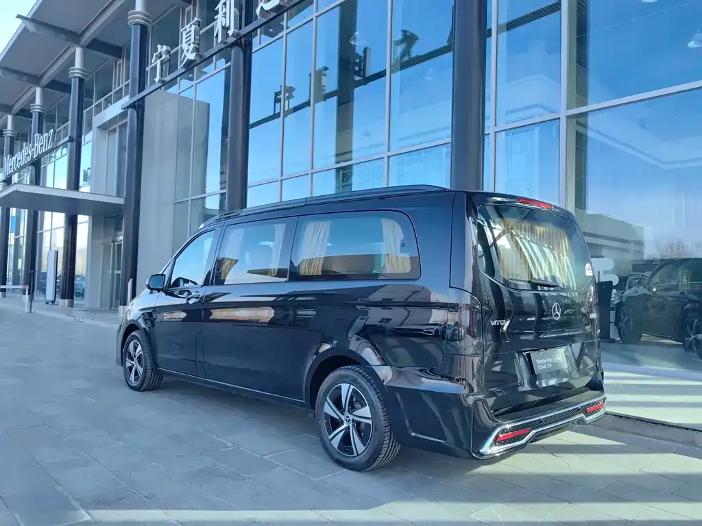 Mercedes-Benz Vito — фото 10