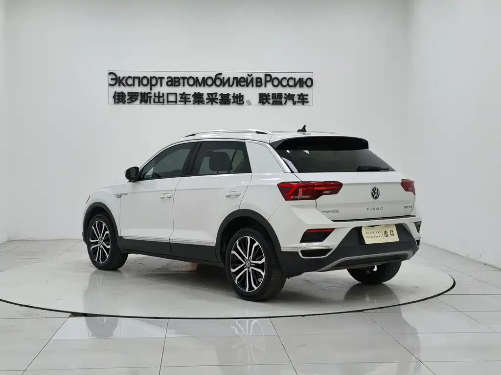 Volkswagen T-Roc — фото 3