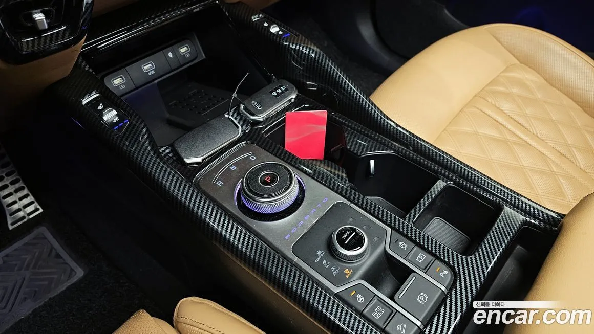 Kia Sorento — фото 10