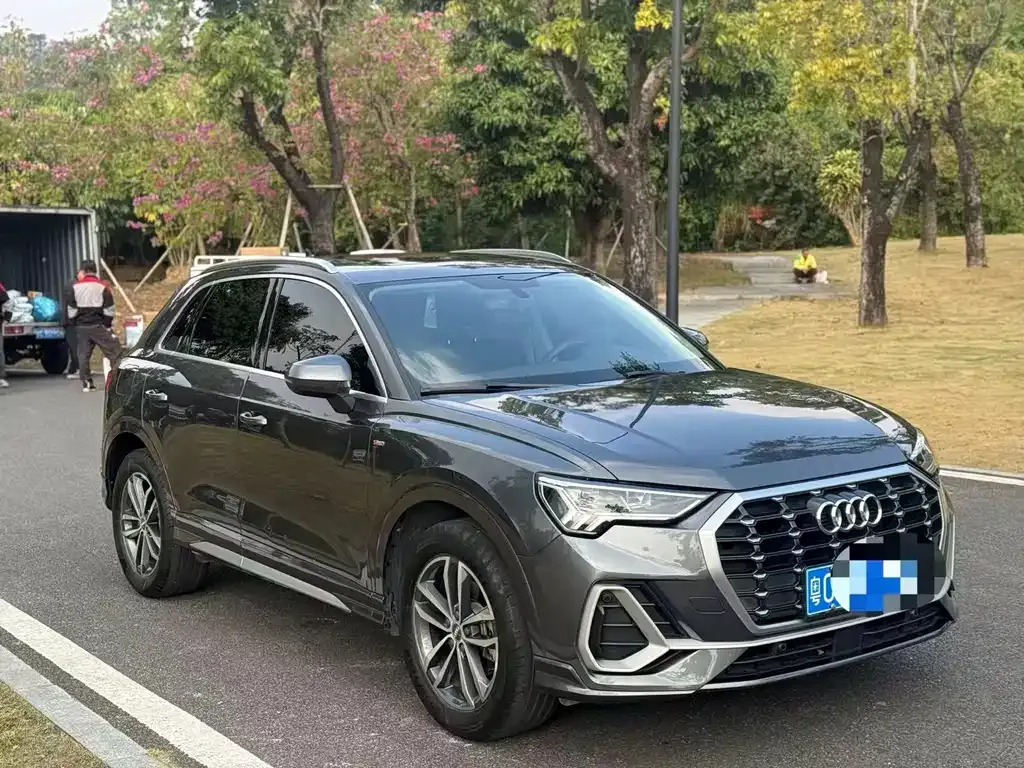 Audi Q3 — фото 6