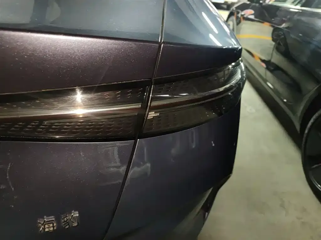 BYD Seal — фото 3