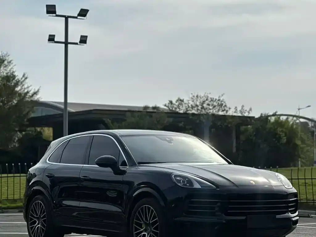 Porsche Cayenne Hybrid — фото 2