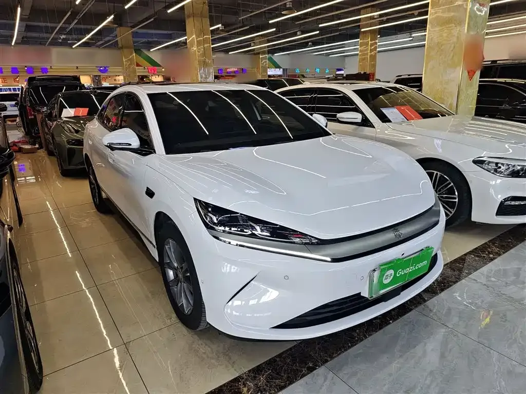 BYD Qin L — фото 4