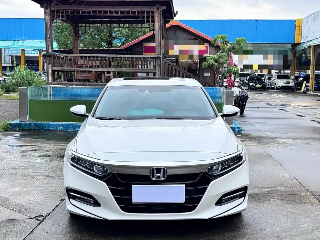 Honda Accord — фото 2