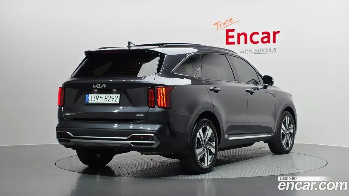 Kia Sorento — фото 3