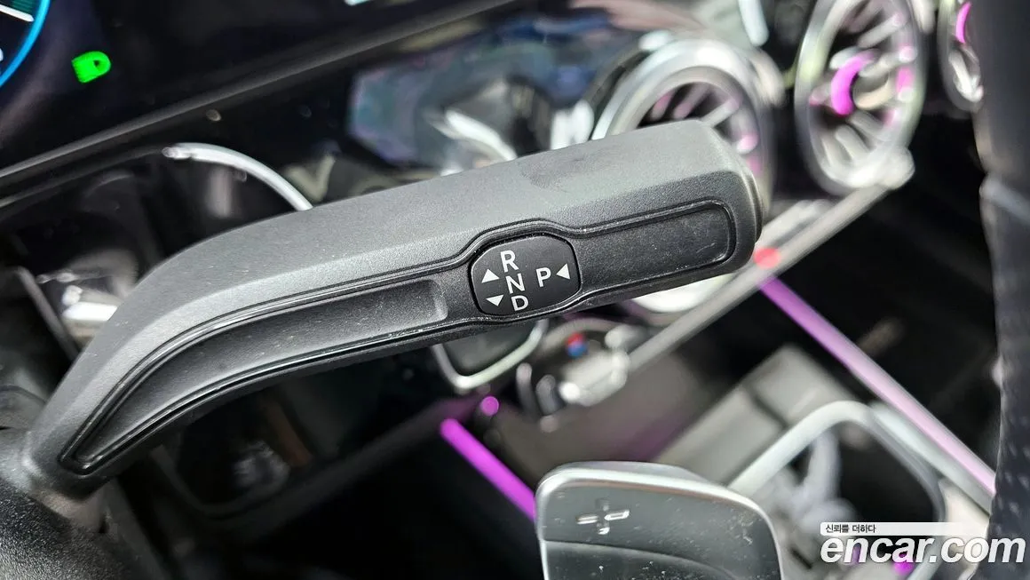 Mercedes-Benz EQA — фото 2