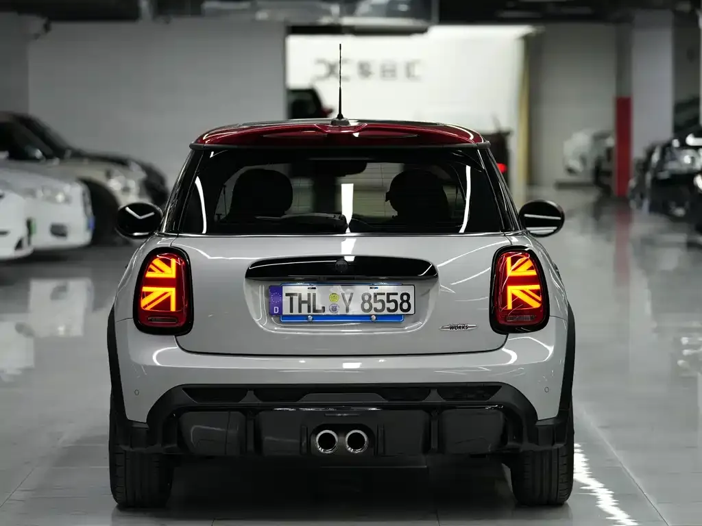 MINI JCW (John Cooper Works) — фото 6