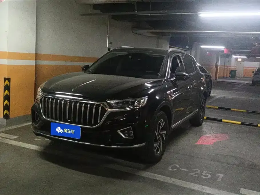 Hongqi HS5 — фото 1