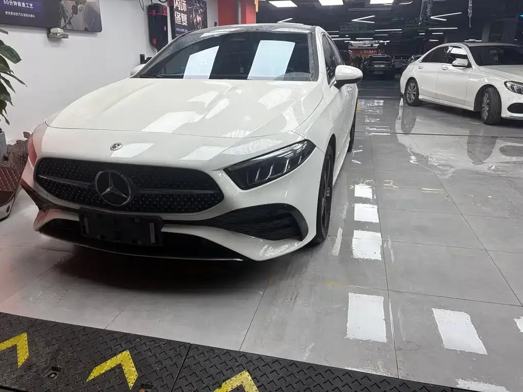Mercedes-Benz A-Class — фото 1