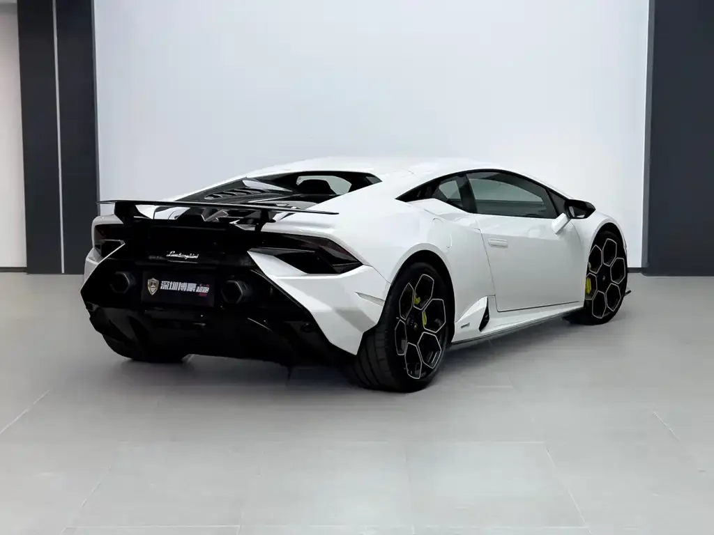 Lamborghini Huracan — фото 5