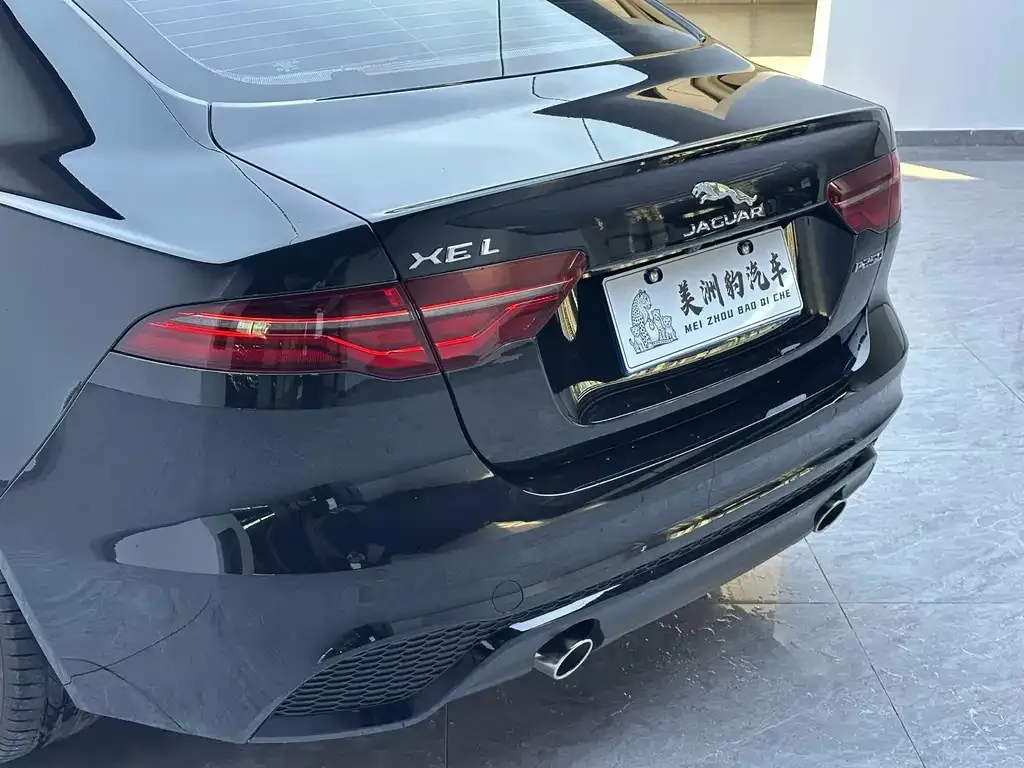 Jaguar XEL — фото 10