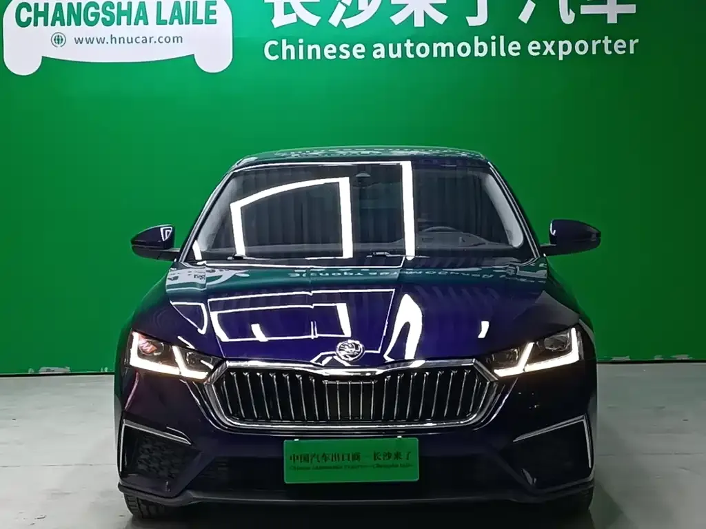 Skoda Octavia — фото 3