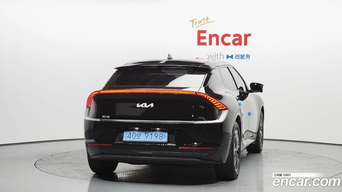 Kia EV6 — фото 6
