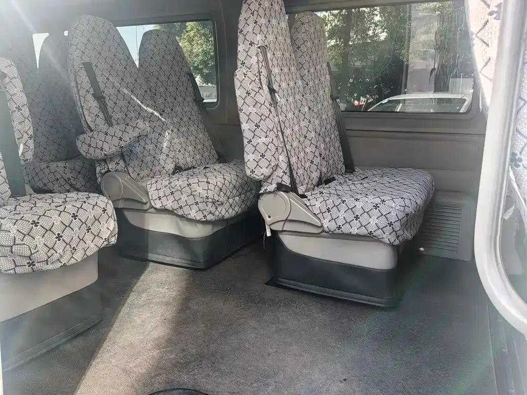 Ford Transit Custom — фото 9