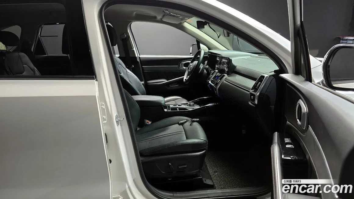 Kia Sorento — фото 4