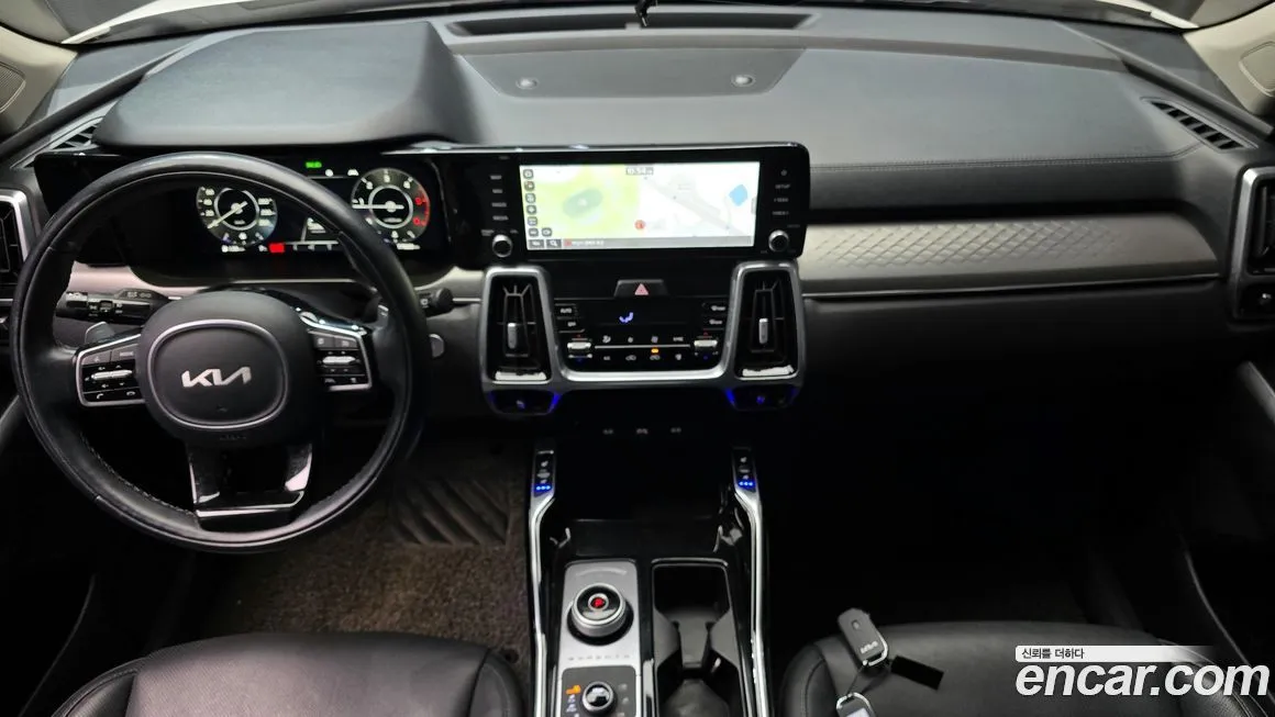 Kia Sorento — фото 7