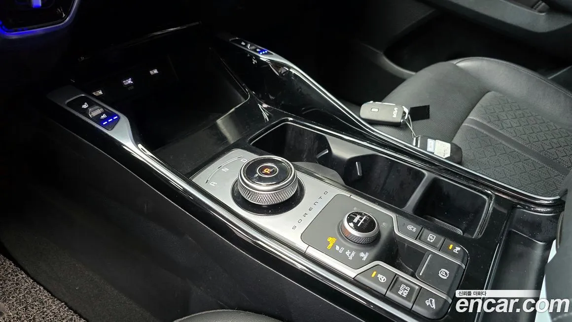 Kia Sorento — фото 6