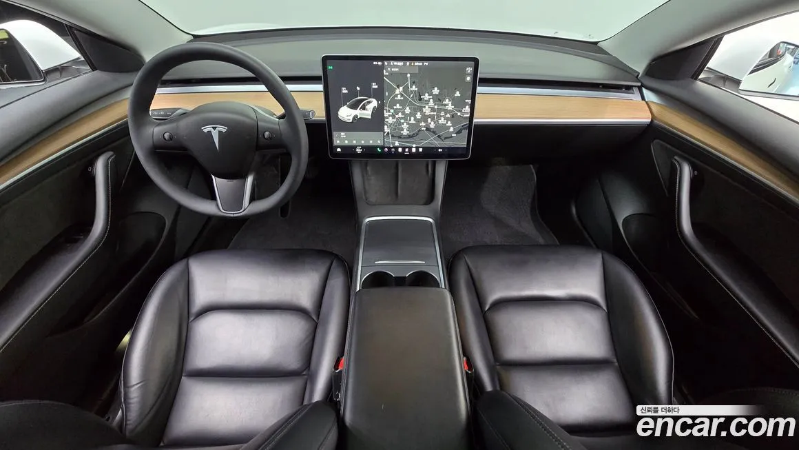 Tesla Model 3 — фото 8