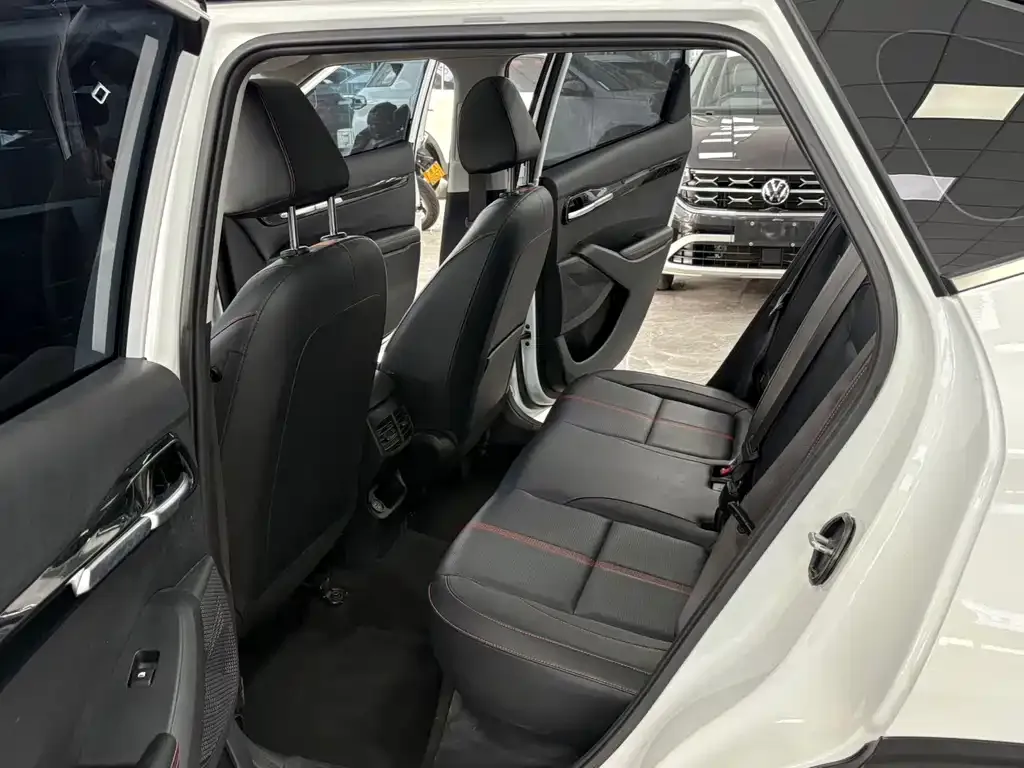 Kia KX3 — фото 8