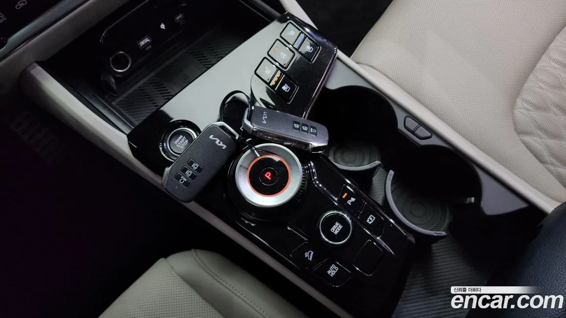 Kia Sportage — фото 6