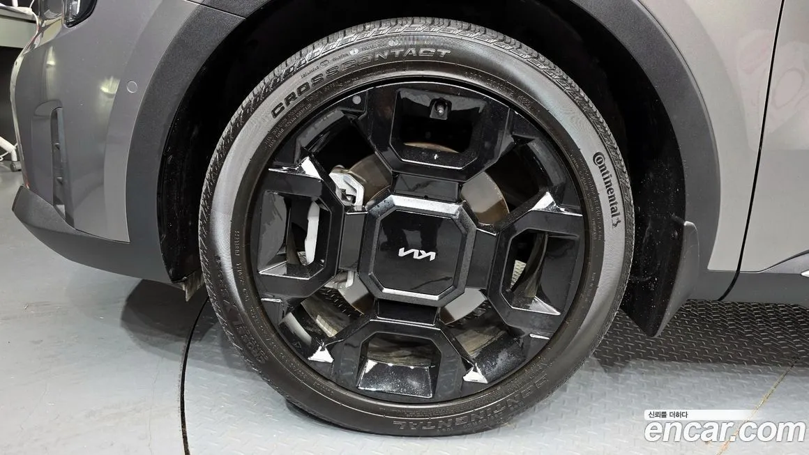 Kia Sorento — фото 8