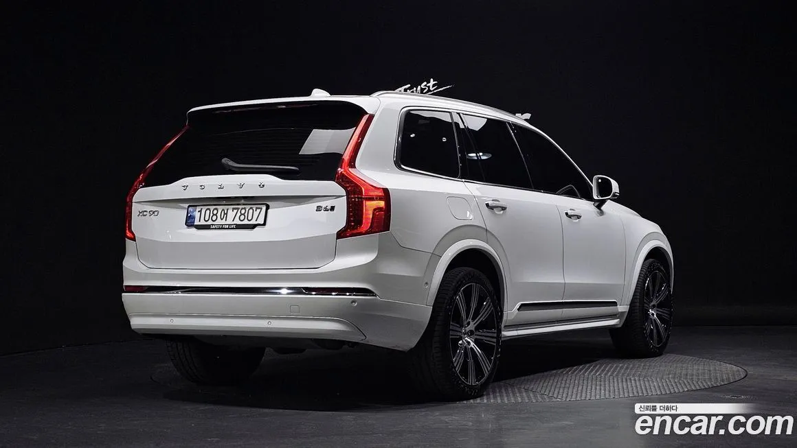 Volvo XC90 — фото 2