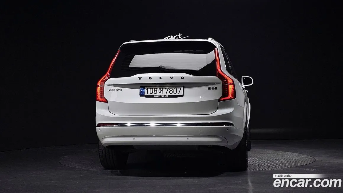Volvo XC90 — фото 4