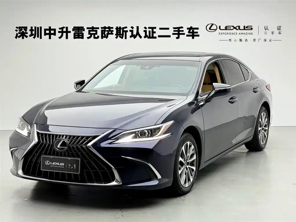 Lexus ES — фото 1