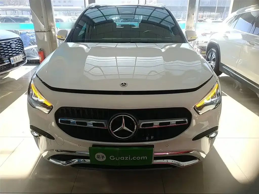 Mercedes-Benz GLA — фото 6