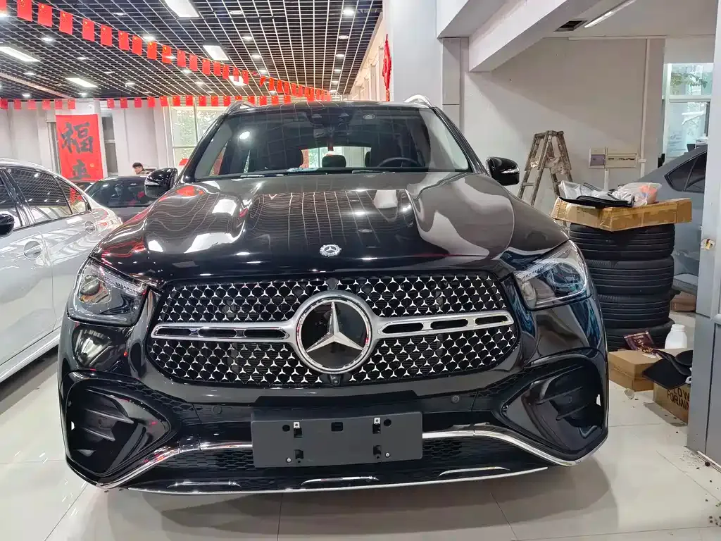Mercedes-Benz GLE — фото 7